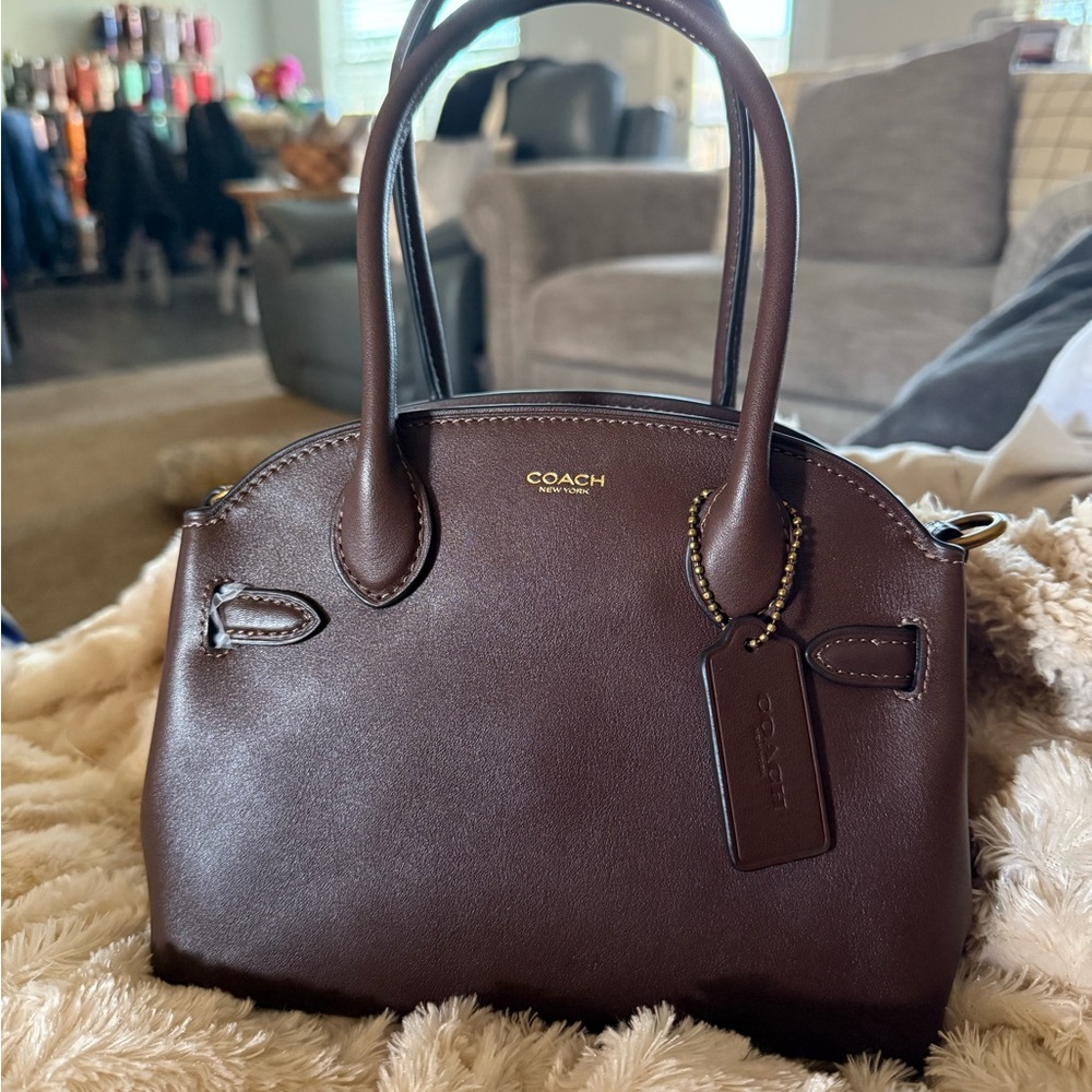Coach Empire 21 - Maple